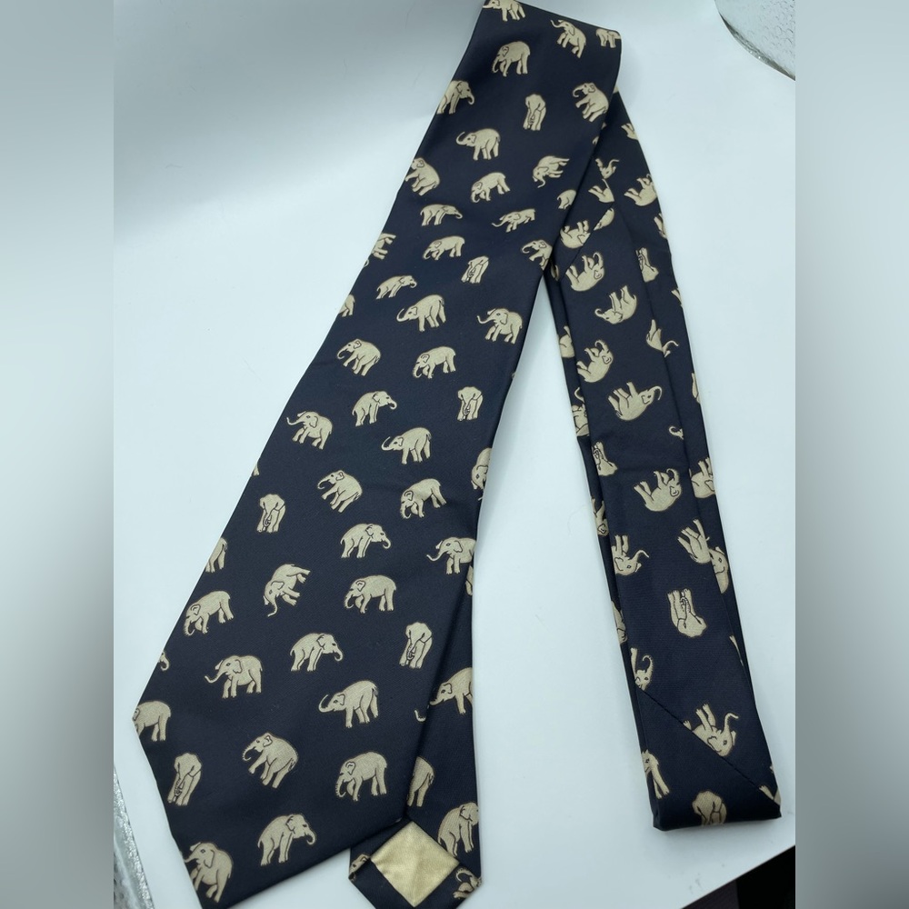 Jim Thompson 100 precent silk tie